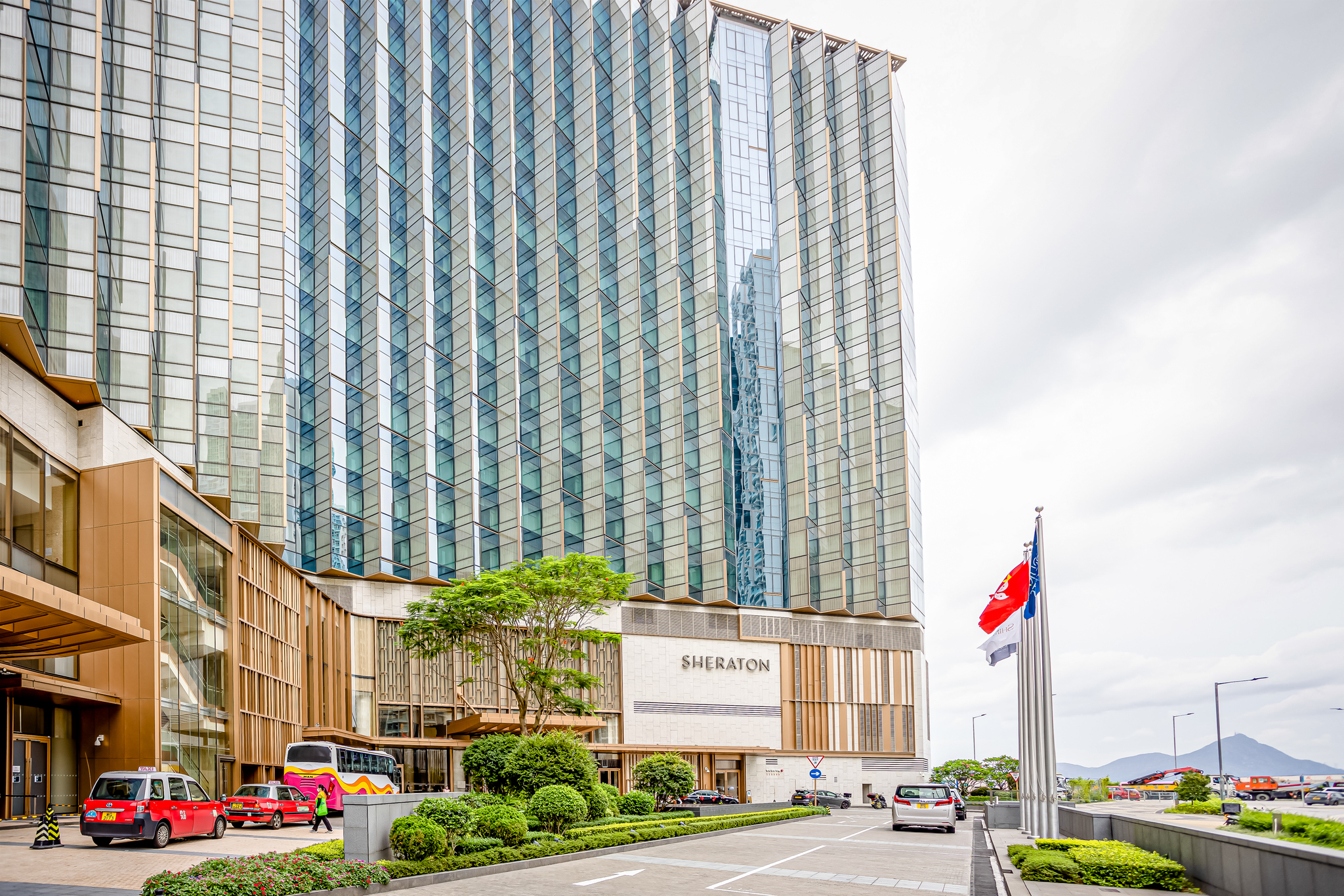 Sheraton Hong Kong Tung Chung Hotel